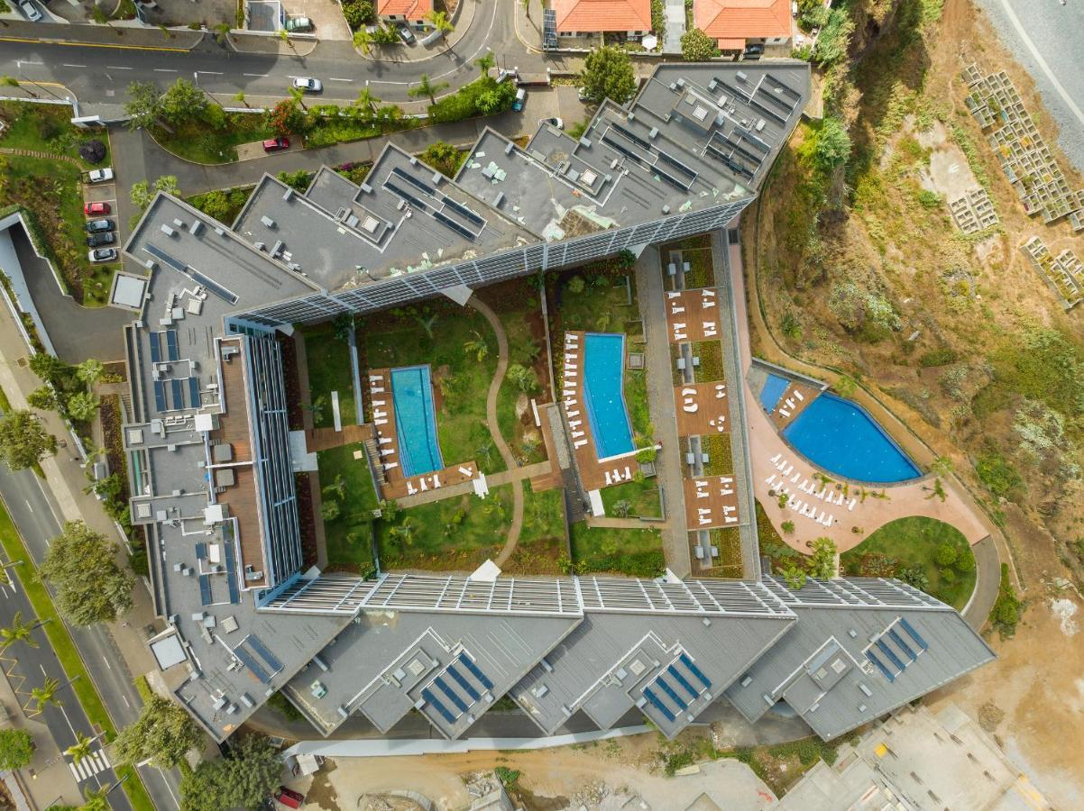Lexus Avenue By Lovelystay Funchal  Bagian luar foto