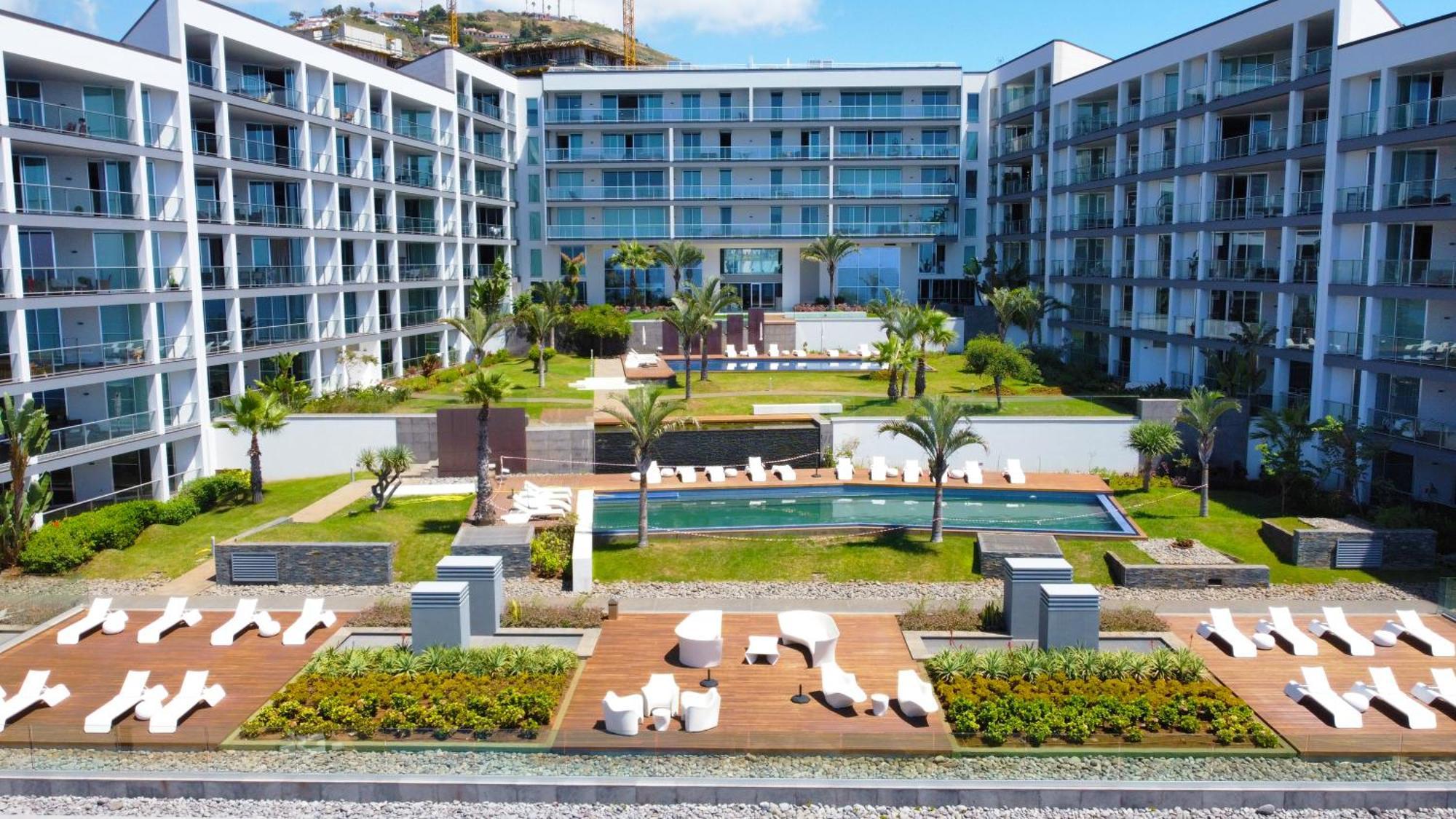 Lexus Avenue By Lovelystay Funchal  Bagian luar foto